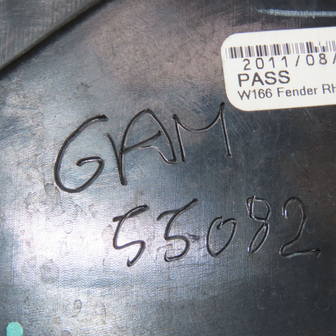 Feu arrière droit occasion MERCEDES CLASSE ML II phase 2 09-2008->06-2011 1669063201 5