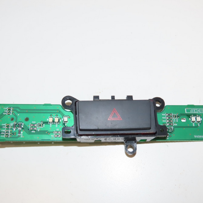 Bouton de warning occasion CITROEN C4 AIRCROSS Phase 1 10-2011->... 1.6 e-HDI 115ch 1