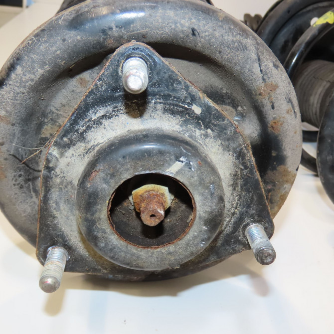 Amortisseur avant droit occasion CITROEN C4 AIRCROSS Phase 1 10-2011->... 1.6 e-HDI 115ch 1607498280 2