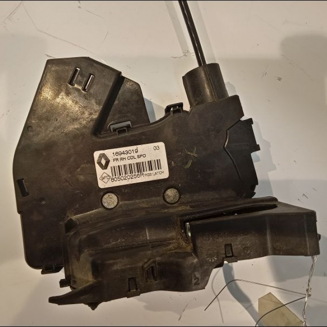 Serrure porte avd occasion RENAULT MEGANE IV Phase 1 12-2015->... 1.5 DCI 8v 110ch 805023720R 2