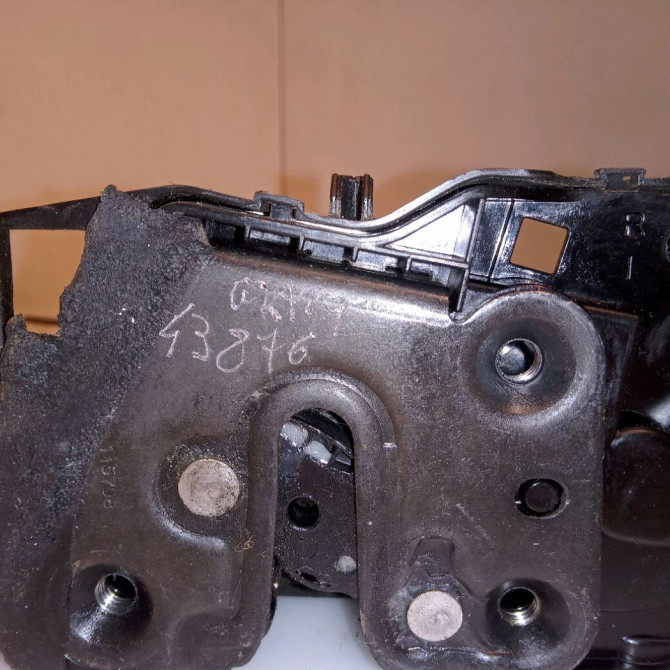 Serrure porte avd occasion RENAULT MEGANE IV Phase 1 12-2015->... 1.5 DCi 115ch 805023720R 4