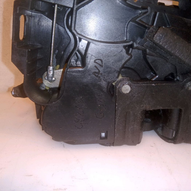 Serrure porte avd occasion RENAULT SCENIC IV 805023720R 6