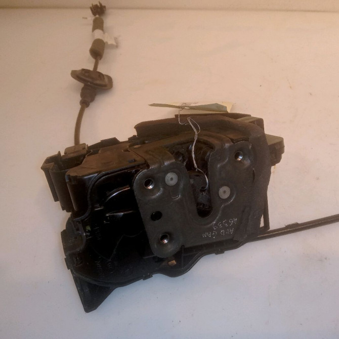 Serrure porte avd occasion RENAULT SCENIC IV Phase 1 04-1995->04-1999 1.6 DCI 130ch 805023720R 2