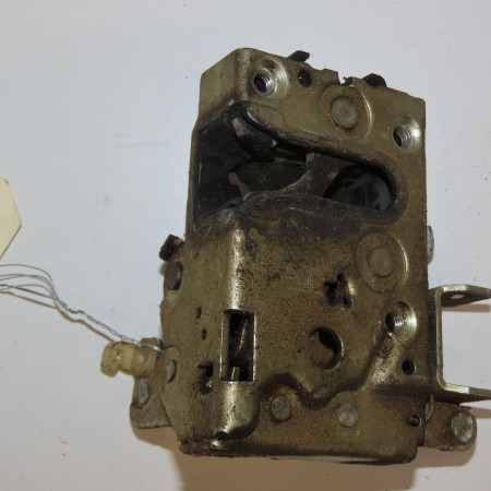 Serrure porte avd occasion PEUGEOT 106 Phase 1 09-1991->04-1996 1.1i 913687