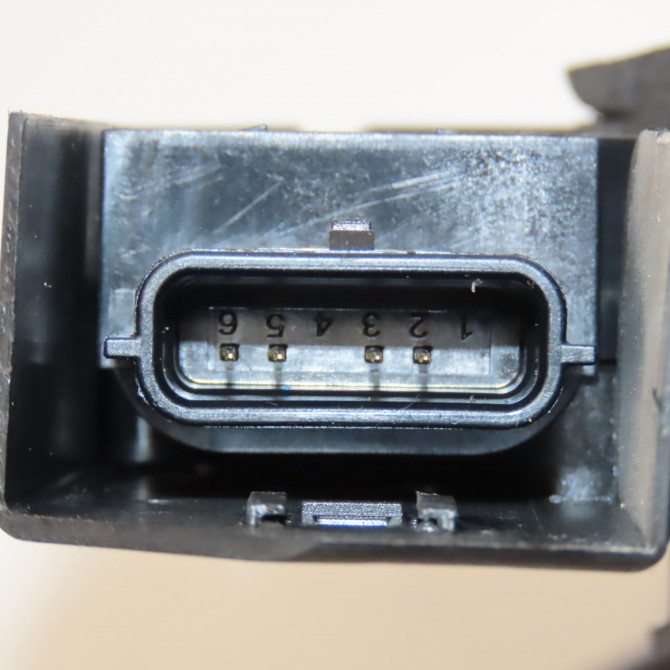 Serrure porte avd occasion RENAULT ESPACE V Phase 1 02-2015->... 1.6 DCI 160ch 805023720R 5