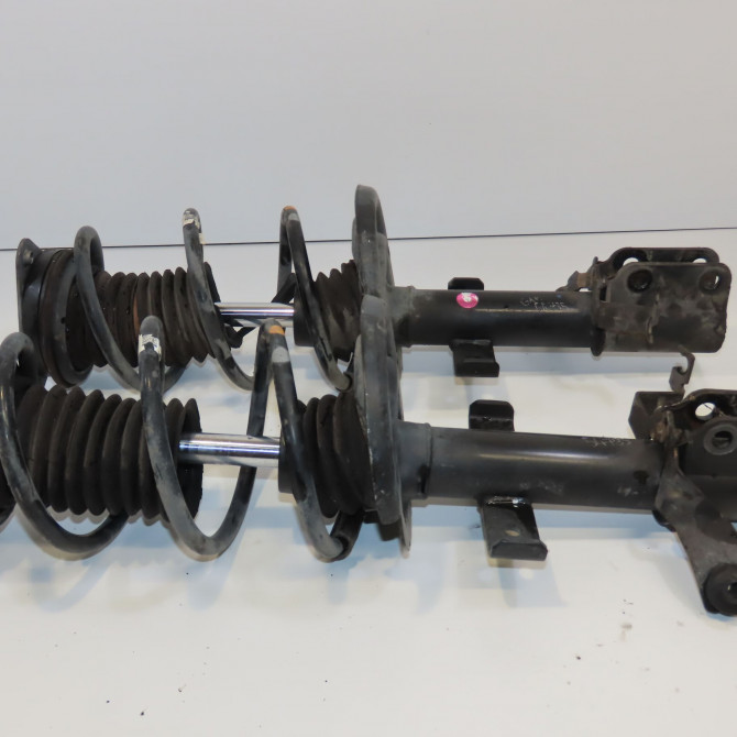 Amortisseur avant droit occasion RENAULT CLIO IV Phase 1 07-2012->... 0.9 TCE 90ch 543025760R 1