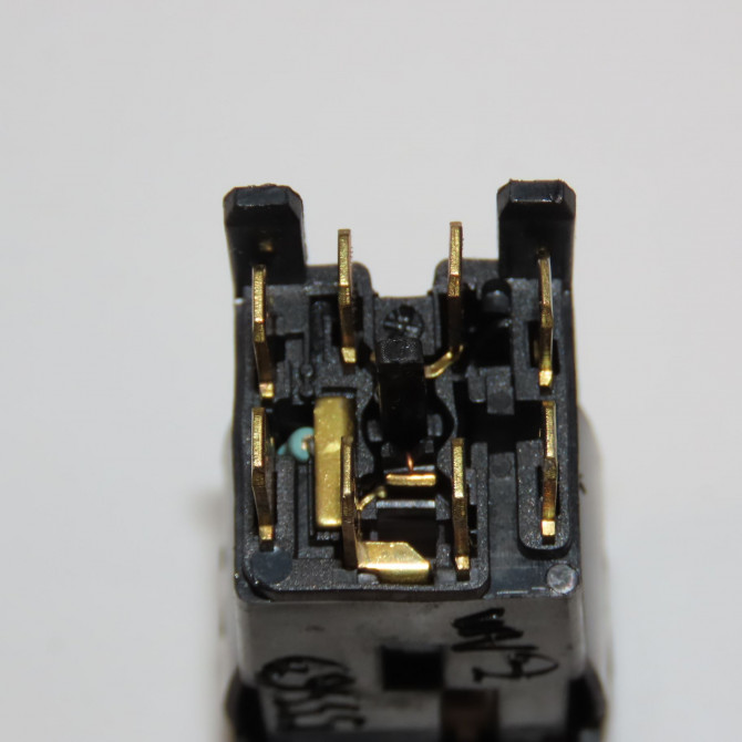 Bouton de warning occasion PEUGEOT 106 Phase 2 04-1996->09-2003 1.1i 655321 3