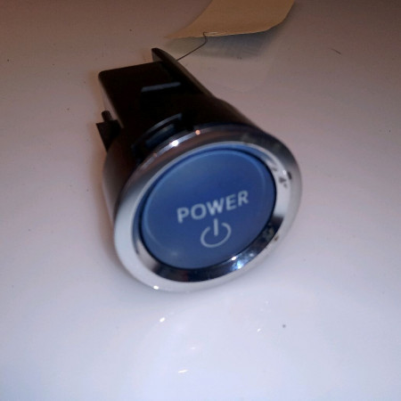 occasion TOYOTA YARIS III Phase 2 06-2014->... 1.5 100ch