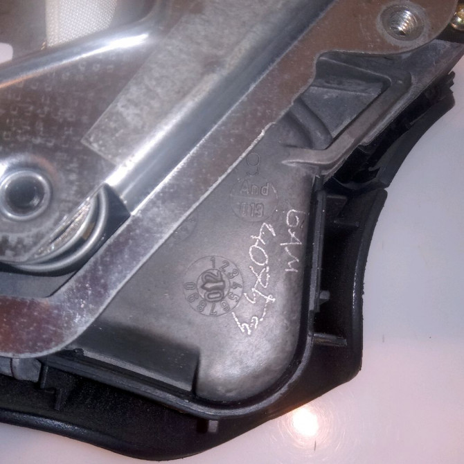 Airbag volant occasion MERCEDES CLASSE C II Phase 1 05-2000->03-2004 20346018989B51 3