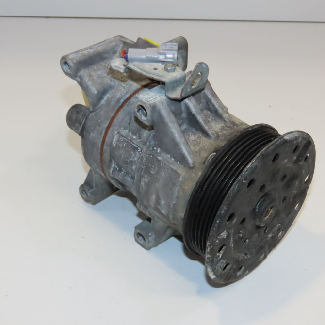 Compresseur air conditionne occasion TOYOTA AURIS I Phase 1 03-2007->03-2010 126 D-4D 883101A680 1
