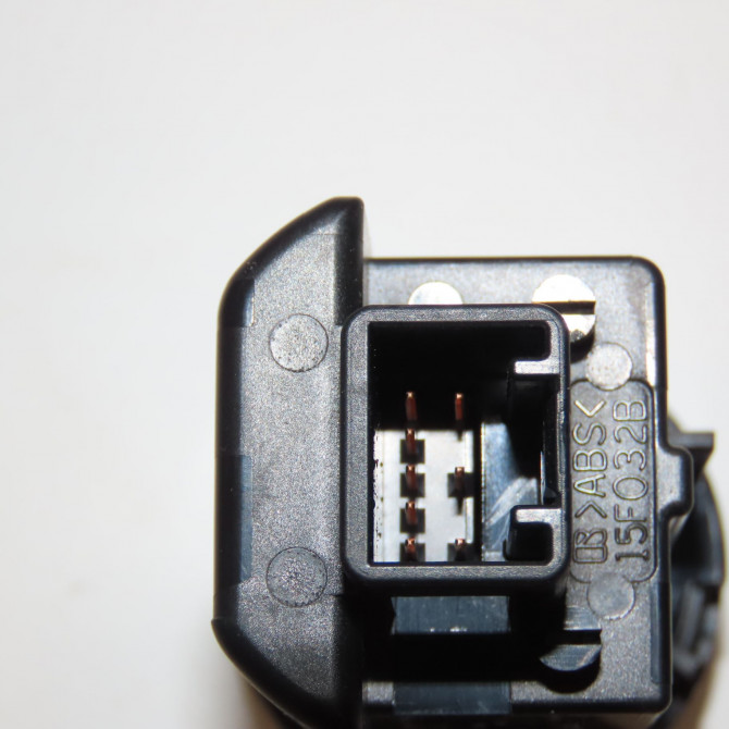 occasion TOYOTA YARIS III Phase 2 06-2014->... 1.5i 100ch hybride 3