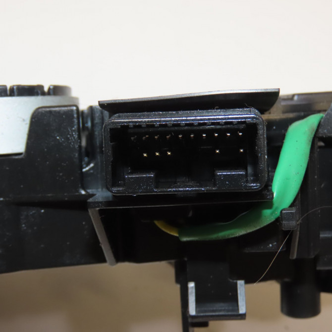 Commande clignotant occasion TOYOTA YARIS III Phase 2 06-2014->... 1.5i 100ch hybride 841400D310 3