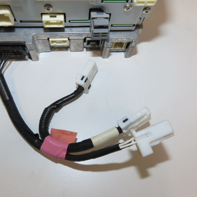 Autoradio occasion TOYOTA YARIS III Phase 2 06-2014->... 1.5i 100ch hybride 861400D210 4