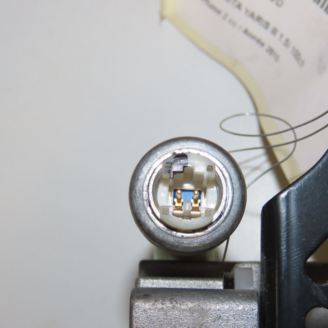 Ceinture avant droite occasion TOYOTA YARIS III Phase 2 06-2014->... 1.5i 100ch hybride 732100D322C0 5