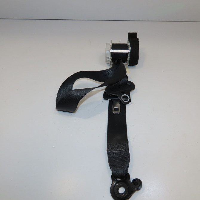 Ceinture arrière gauche occasion TOYOTA YARIS III Phase 2 06-2014->... 1.5i 100ch hybride 733700D171C3 1