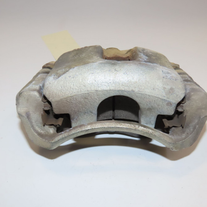 Etrier de frein avant droit occasion TOYOTA AURIS I Phase 1 03-2007->03-2010 126 D-4D 4773002341 2