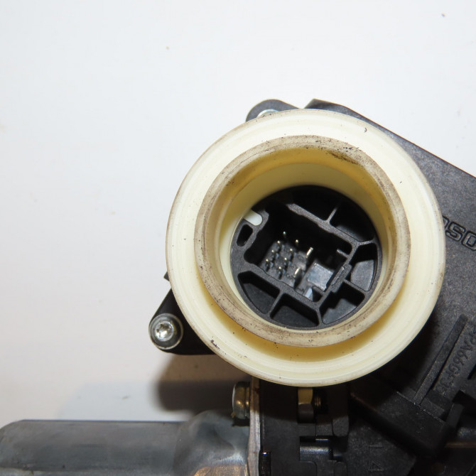 Mecanisme+moteur leve-glace avg occasion TOYOTA YARIS III Phase 2 06-2014->... 1.5i 100ch hybride 698200D440 3