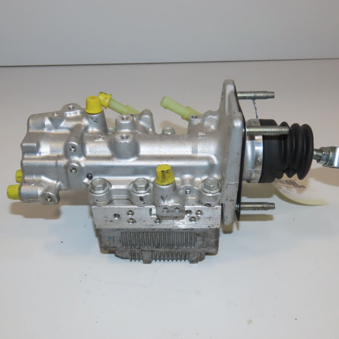 Unité hydraulique ABS occasion TOYOTA YARIS III Phase 2 06-2014->... 1.5i 100ch hybride 2