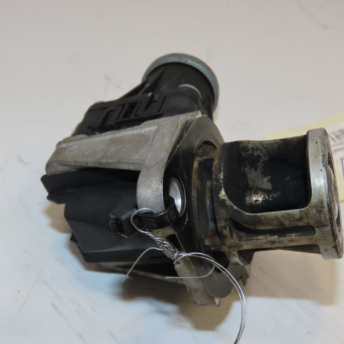 Vanne EGR occasion RENAULT CLIO IV Phase 2 08-2016->... 1.5 DCI 75ch 147107172R 4