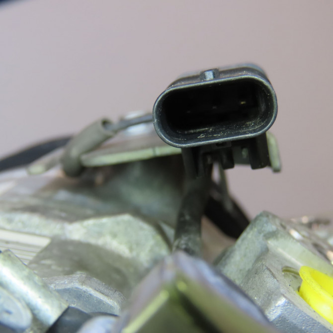 Compresseur air conditionne occasion  8304202 5