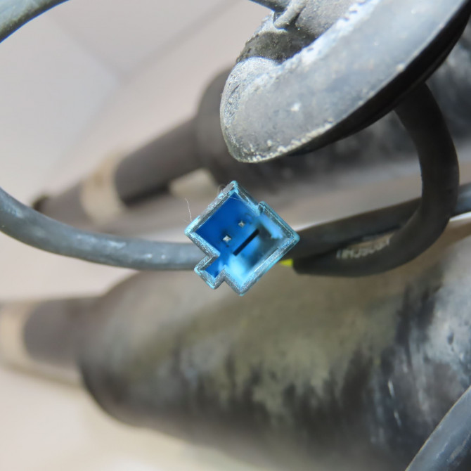 Amortisseur arrière droit occasion  177326080028 5