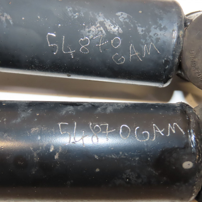 Amortisseur arrière droit occasion  177326080028 7