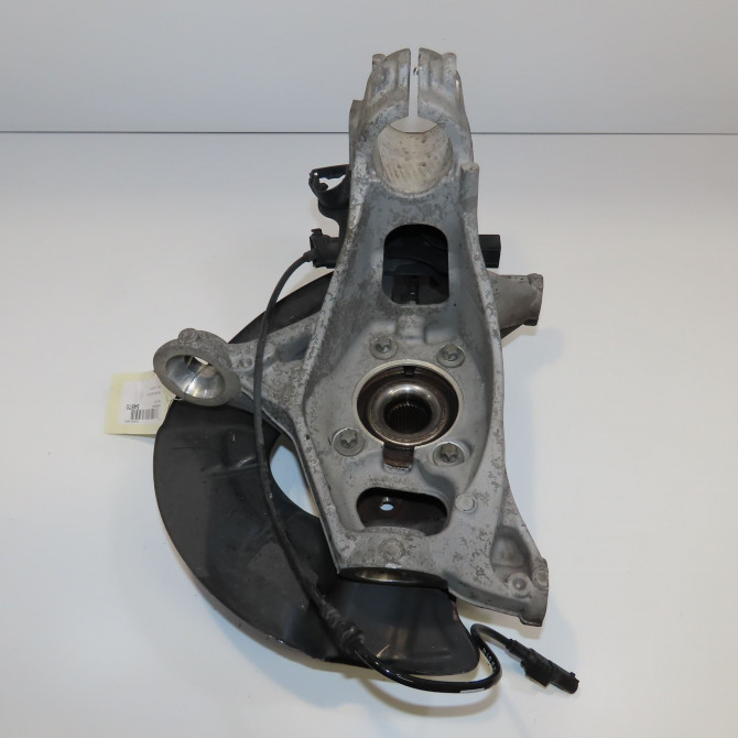 Moyeu avg occasion  2473340500 2