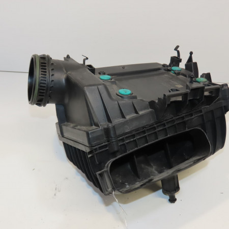 <span class="tt">Boitier filtre a air occasion  </span><span class="designation"> </span>