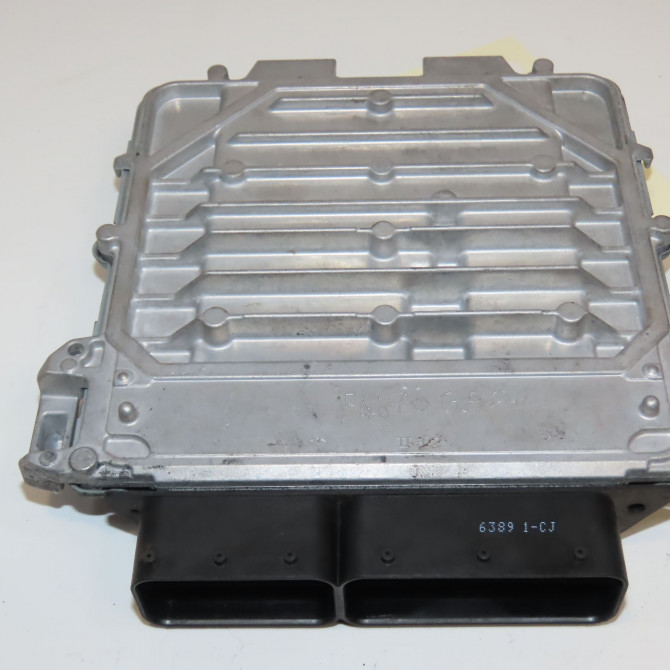 Calculateur moteur occasion  2649001200 2