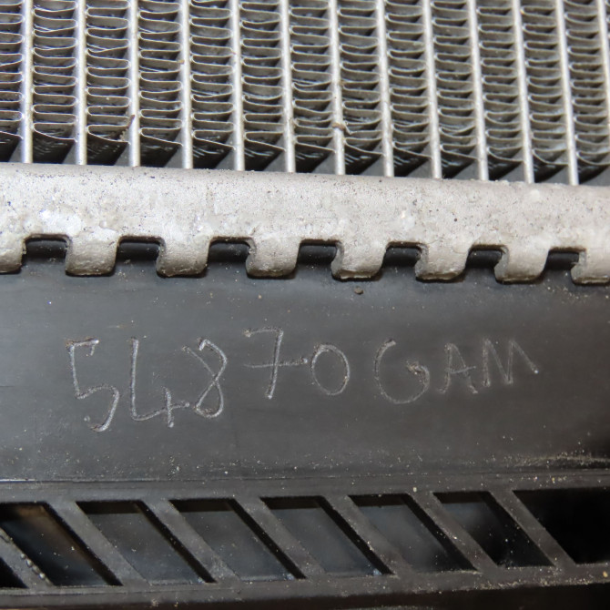 Radiateur occasion  2475000203 8