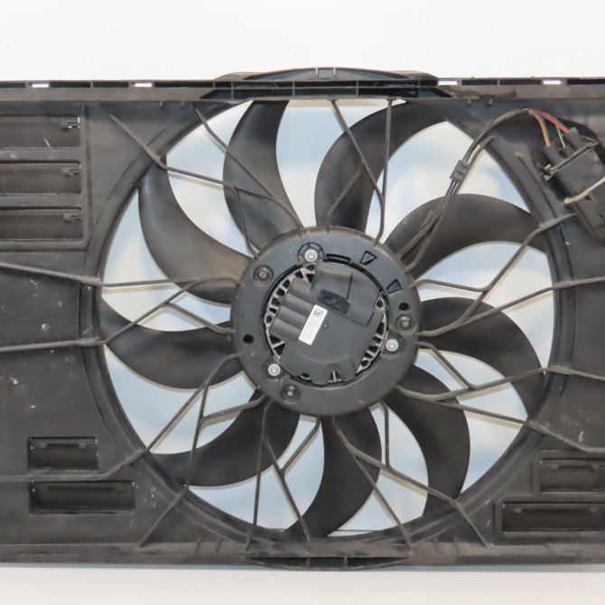 Ventilateur de refroidissement occasion  2479060200 1