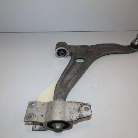 <span class="tt">Triangle inf avd occasion  </span><span class="designation"> </span>