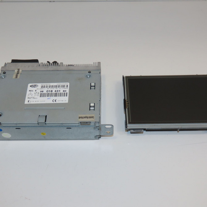 Autoradio occasion PEUGEOT 208 208 Phase 1 2012-03-01->2015-09-30 1.4 HDI 68ch 1608759480 1