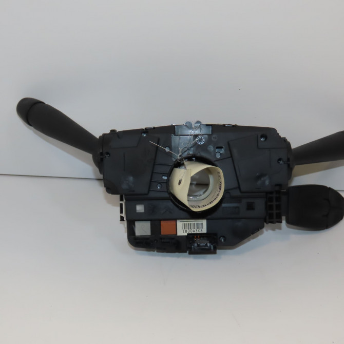 Bloc commodos occasion PEUGEOT 208 208 Phase 1 2012-03-01->2015-09-30 1.4 HDI 68ch 98081769ZD 2