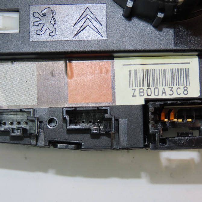 Bloc commodos occasion PEUGEOT 208 208 Phase 1 2012-03-01->2015-09-30 1.4 HDI 68ch 98081769ZD 3