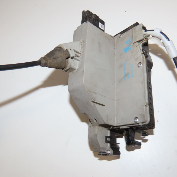 Serrure porte ard occasion PEUGEOT 208 208 Phase 1 2012-03-01->2015-09-30 1.4 HDI 68ch 9812501380 2