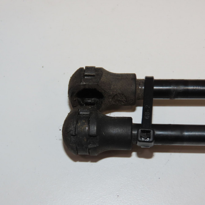 Verin droit hayon occasion PEUGEOT 208 208 Phase 1 2012-03-01->2015-09-30 1.4 HDI 68ch 9673083680 2