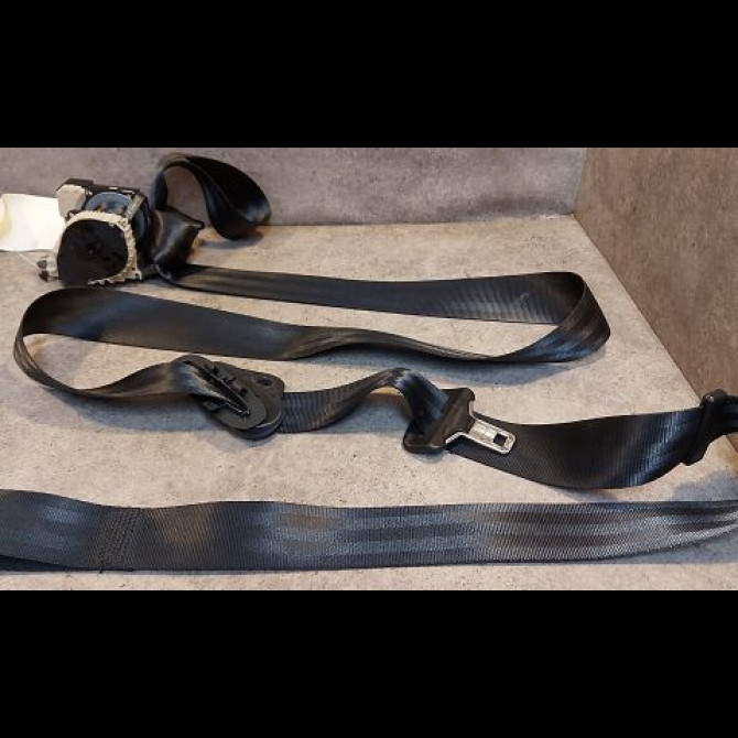 Ceinture avant droite occasion CITROEN C2 Phase 1 09-2003->10-2008 1.4i 8974NE 1