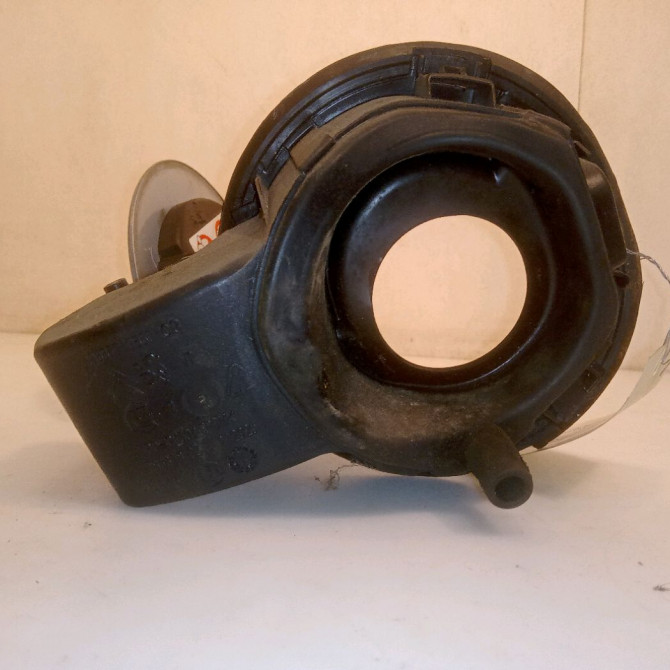 Volet de trappe carburant occasion CITROEN C4 II Phase 1 10-2010->01-2015 1.6 HDI 115ch 1517J1 3