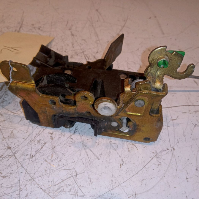 Serrure porte avd occasion RENAULT TWINGO I Phase 3 08-2000->06-2007 1.2i 8v 60ch 7701058531 3