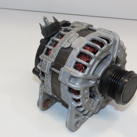 <span class="tt">Alternateur occasion  </span><span class="designation"> </span>