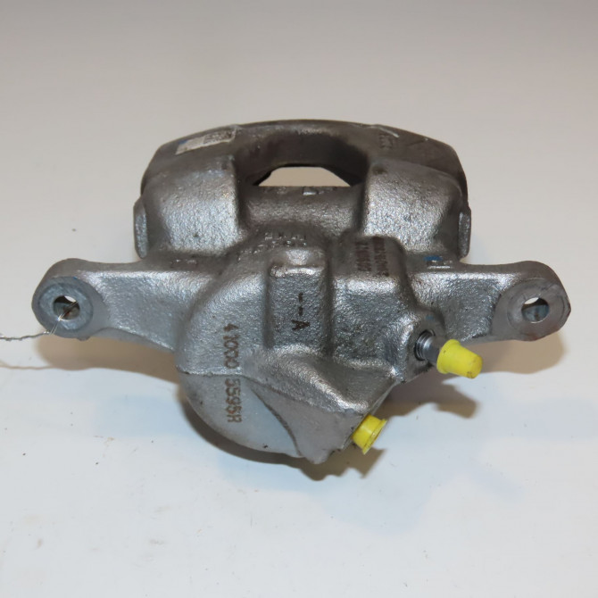 Etrier de frein avant droit occasion  410016702R 3