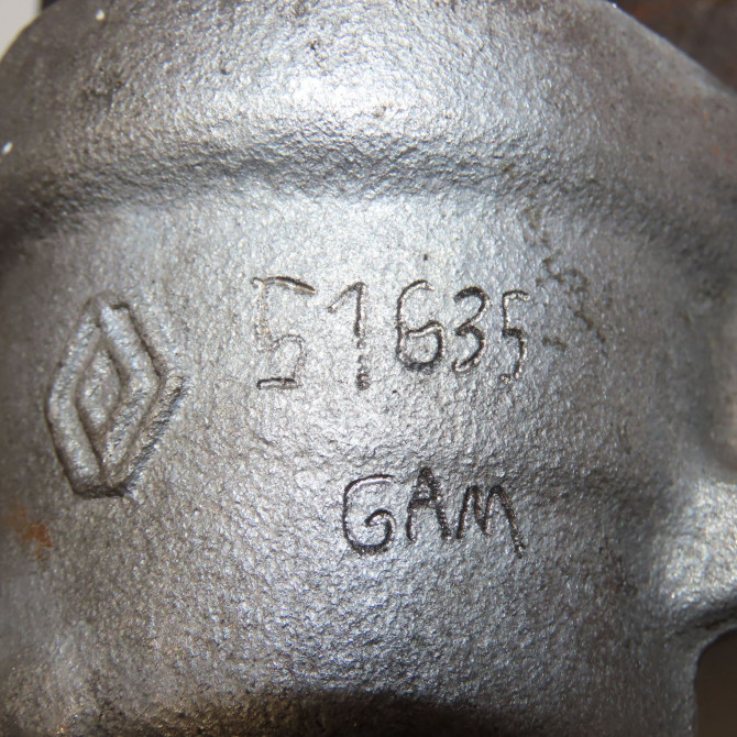 Etrier de frein avant droit occasion  410016702R 6