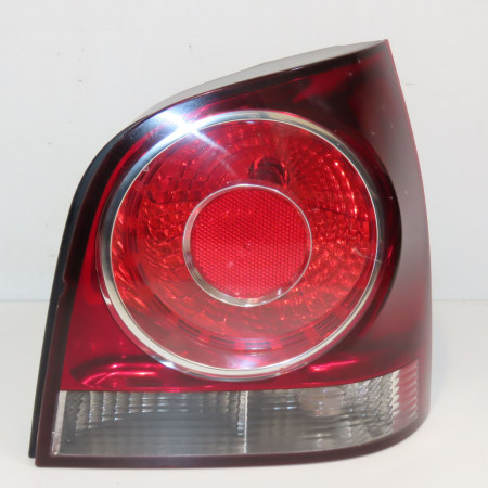 Feu arrière droit occasion VOLKSWAGEN POLO IV Phase 2 05-2005->09-2009 1.4 TDI 80ch 6Q6945096AB