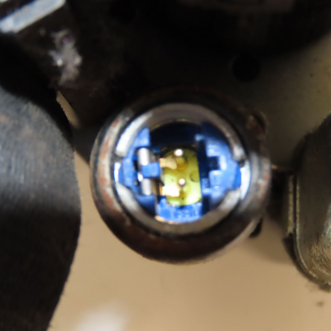 Ceinture avant gauche occasion VOLKSWAGEN POLO IV Phase 2 05-2005->09-2009 1.4 TDI 80ch 6Q4857705MRAA 5