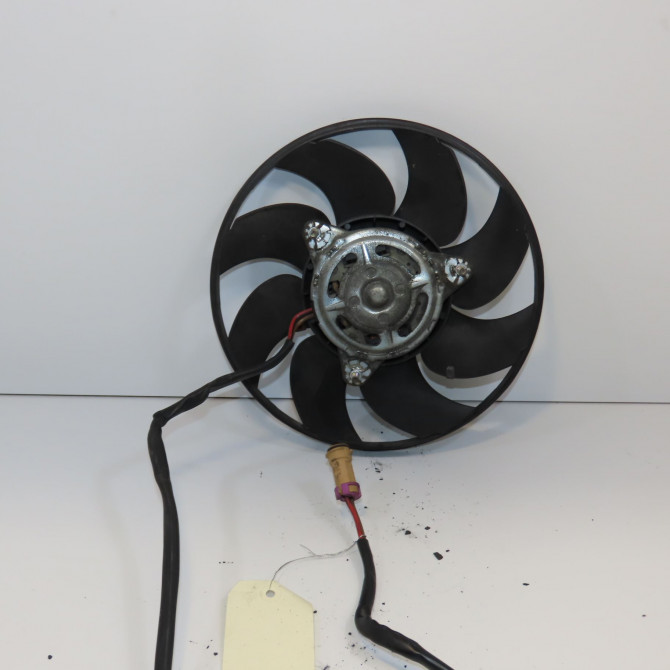 Ventilateur de refroidissement occasion VOLKSWAGEN PASSAT IV Phase 1 10-1996->10-2000 1.9 TDI 110ch 8D0959455C 2