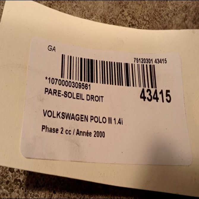 Pare-soleil droit occasion VOLKSWAGEN POLO III Phase 2 11-1999->12-2001 1.4i 75ch 6N0857552F2F4 3