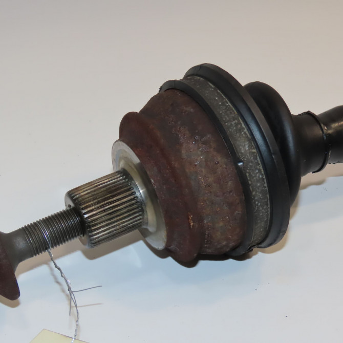 Transmission arrière gauche occasion AUDI A6 III Phase 1 05-2004->10-2008 3.0 V6 233ch 4F0501203B 2