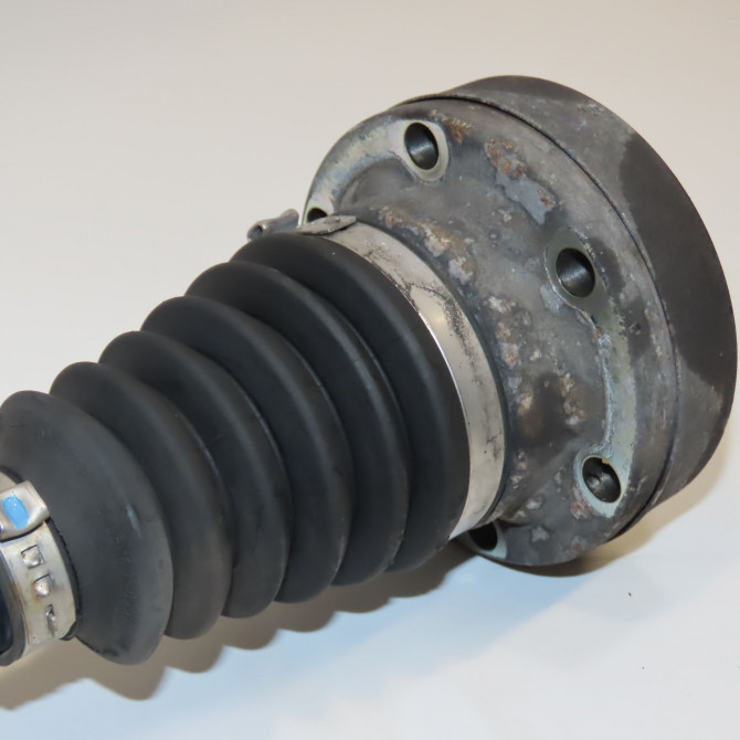 Transmission arrière gauche occasion AUDI A6 III Phase 1 05-2004->10-2008 3.0 V6 233ch 4F0501203B 3