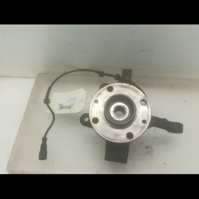 Moyeu avd occasion DACIA LOGAN I Phase 1 06-2005->06-2008 1.4 MPI 6001547686 1